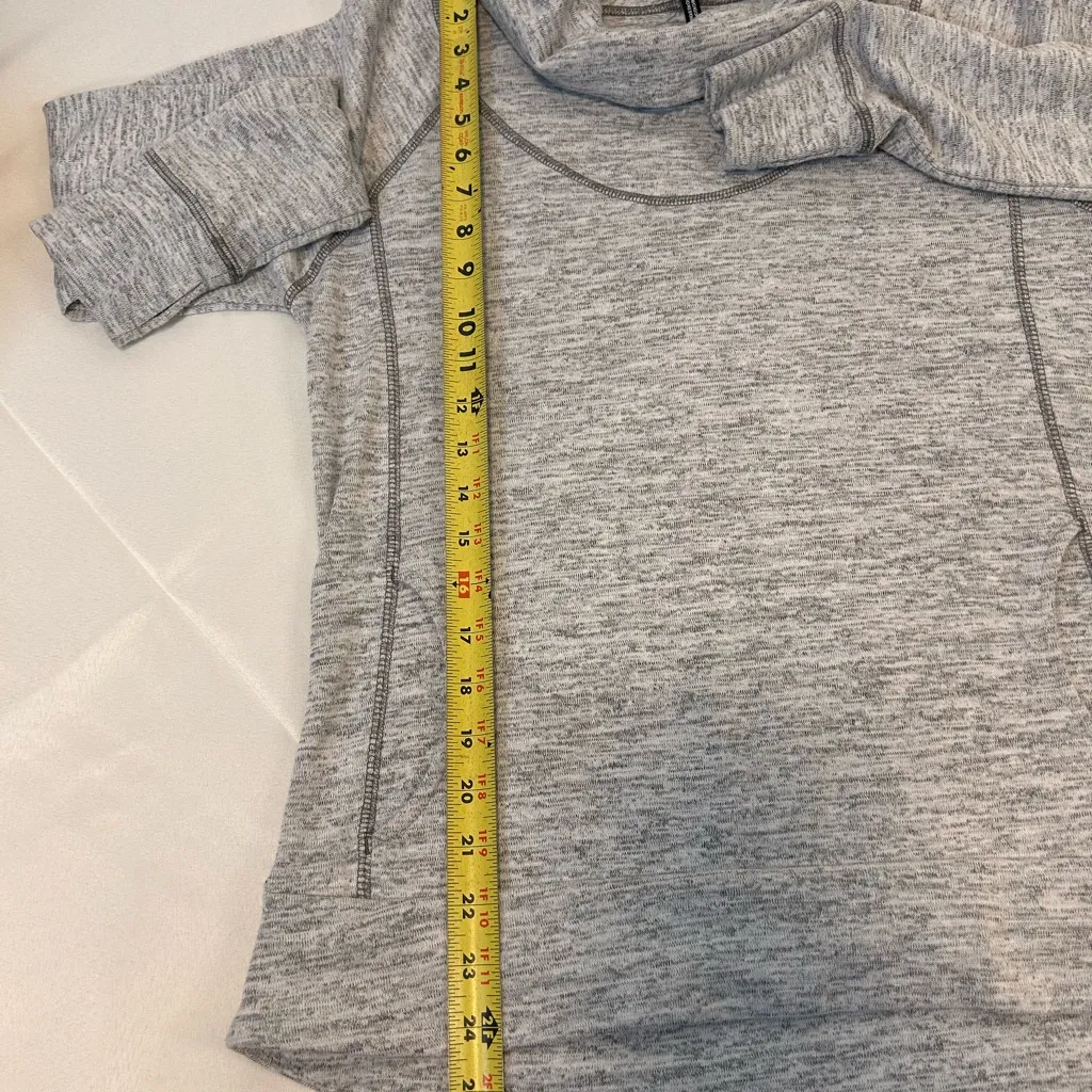 KUHL Lea Pullover Sweater Light Ash Gray Cowl Neck Women’s Size Large - Image 6