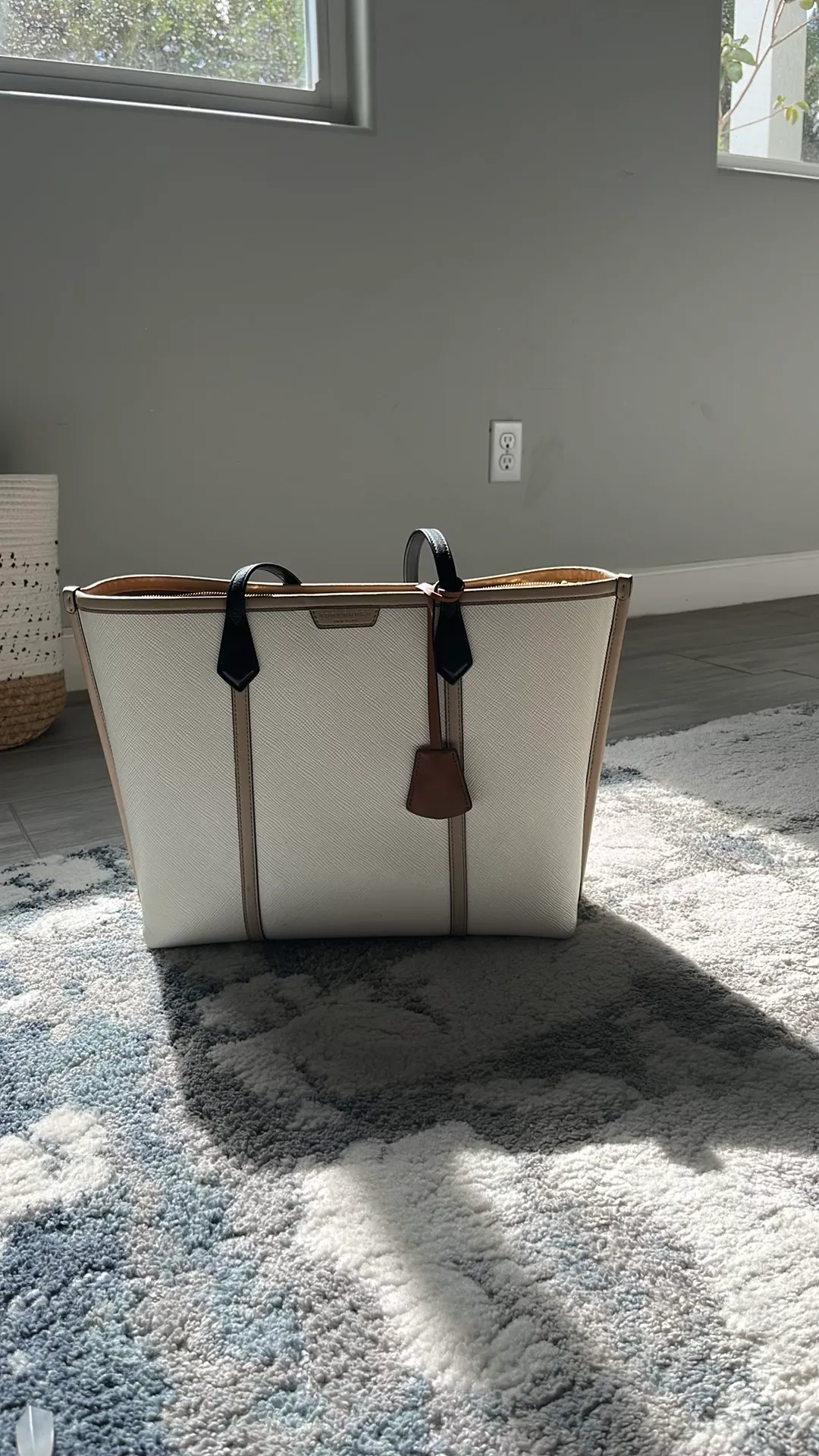 Tory Burch Authentic  Handbag - Image 2