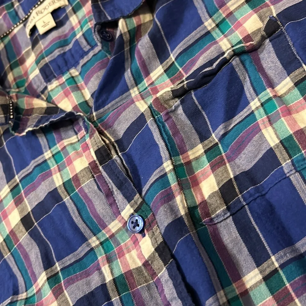size L button down - Image 9