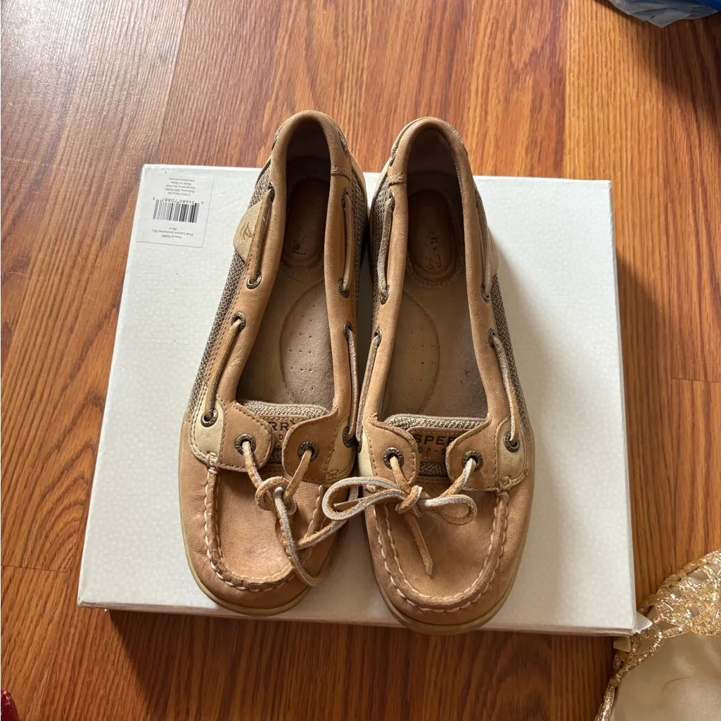 Sperry Women's Tan and Cream Loafers - Image 4