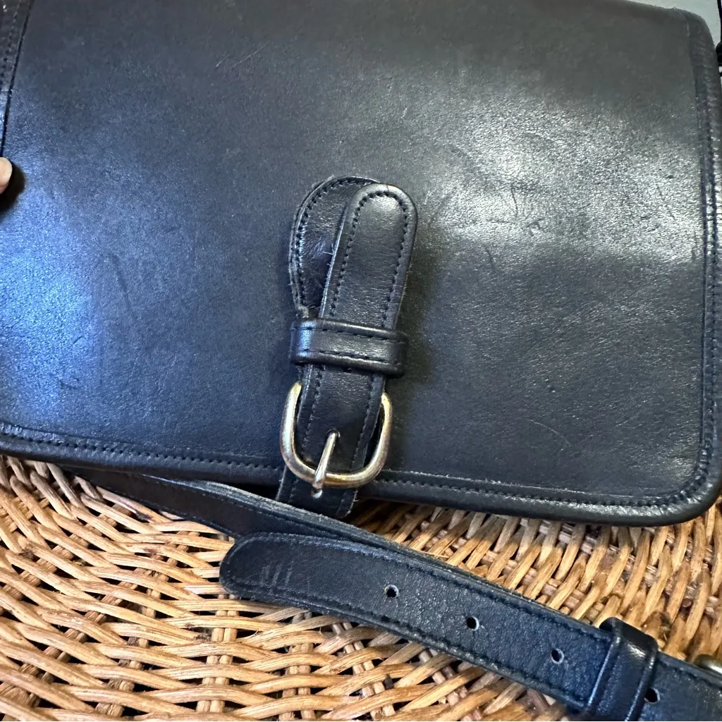 Original Bell VTG Saddle Black Genuine Leather Crossbody Handbag Made In USA - Image 6