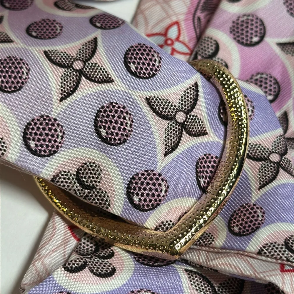 Heart Shape Scarf Ring - Image 2