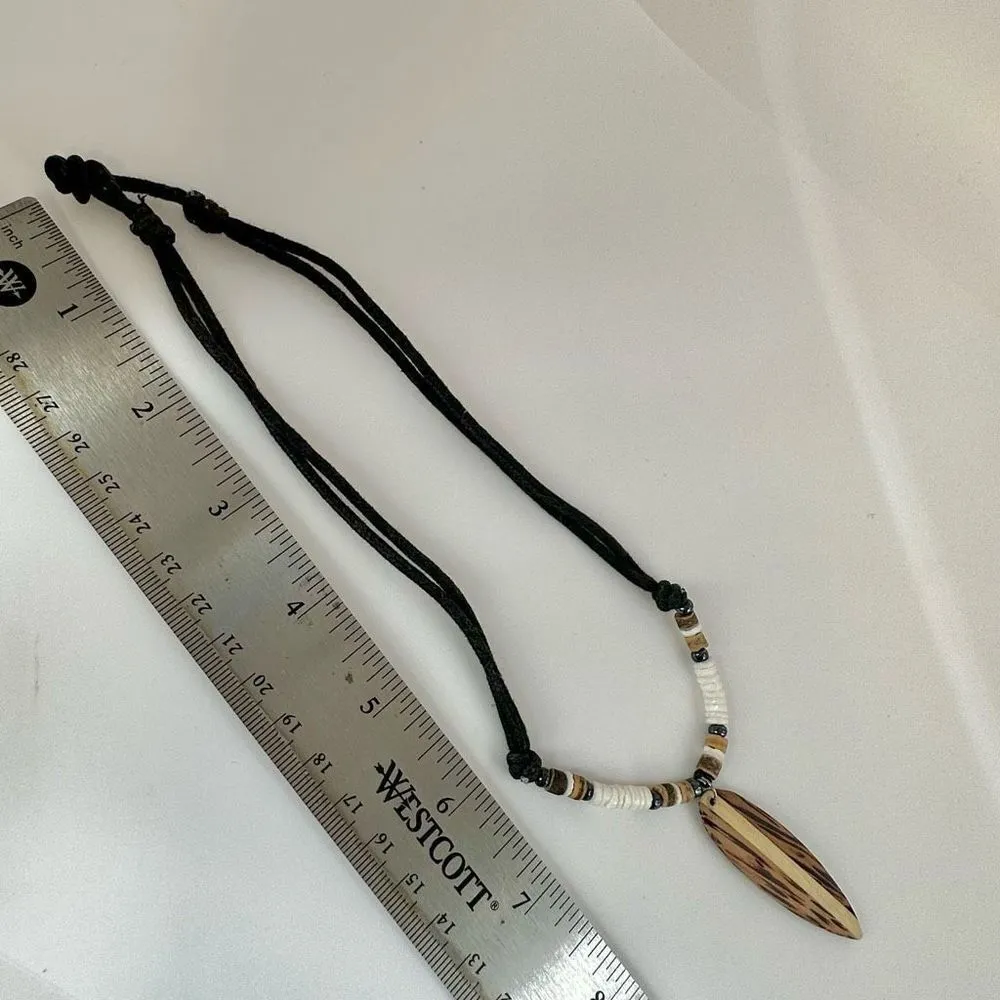 surfboard shell pendant necklace - Image 5