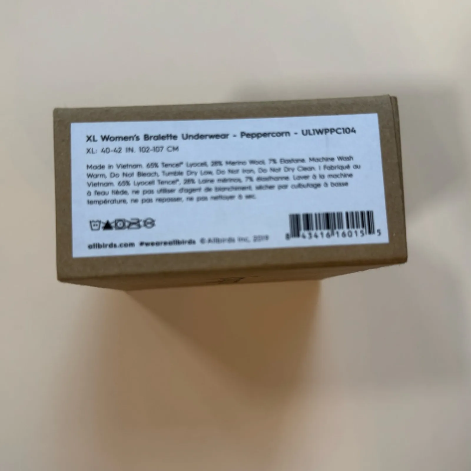 New in Box Allbirds Trino Bralette in Color Peppercorn Size XL - Image 3