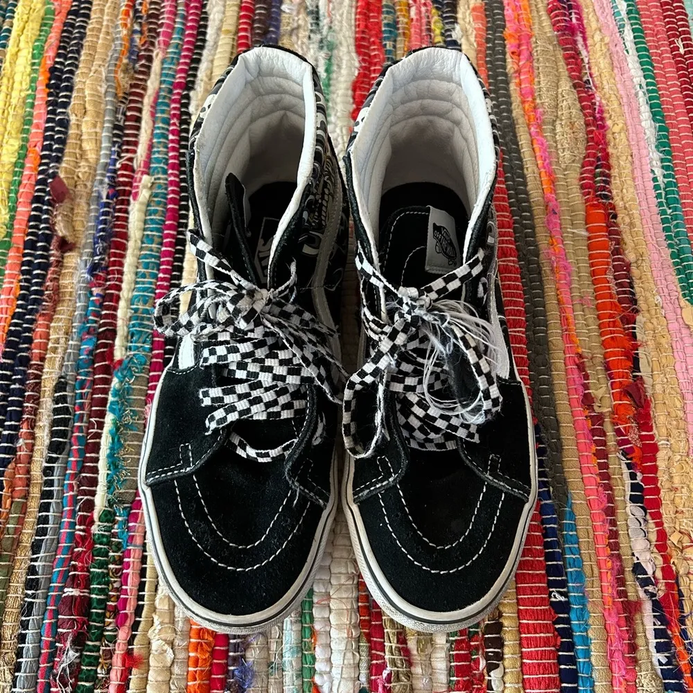 VANS Sk8-hi Flame Skull Unisex Sneakers Men 6, Women 7.5 Checkered Laces - Image 7