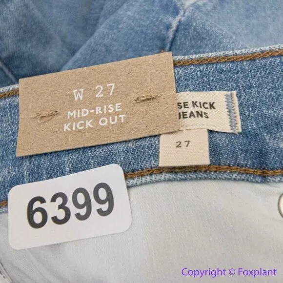 NEW Madewell Kick Out Crop Jeans in Carey Wash, 27‎ - Image 15