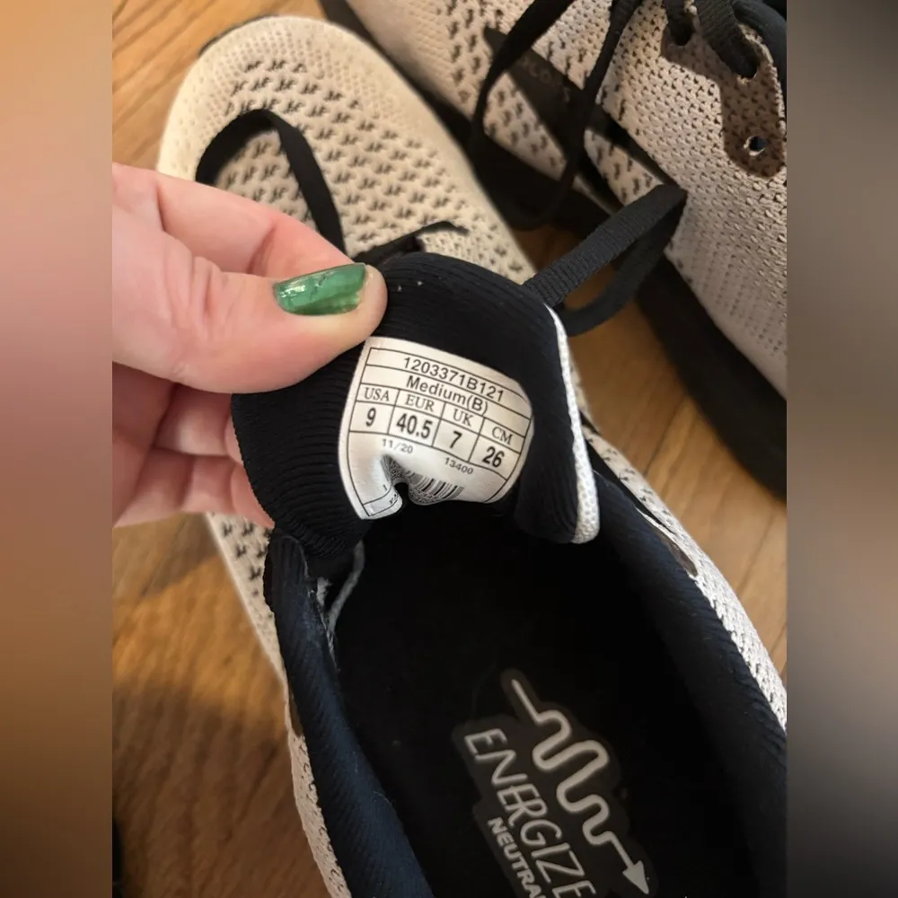 Brooks Revel 4 White 9 Running Shoe - Image 7