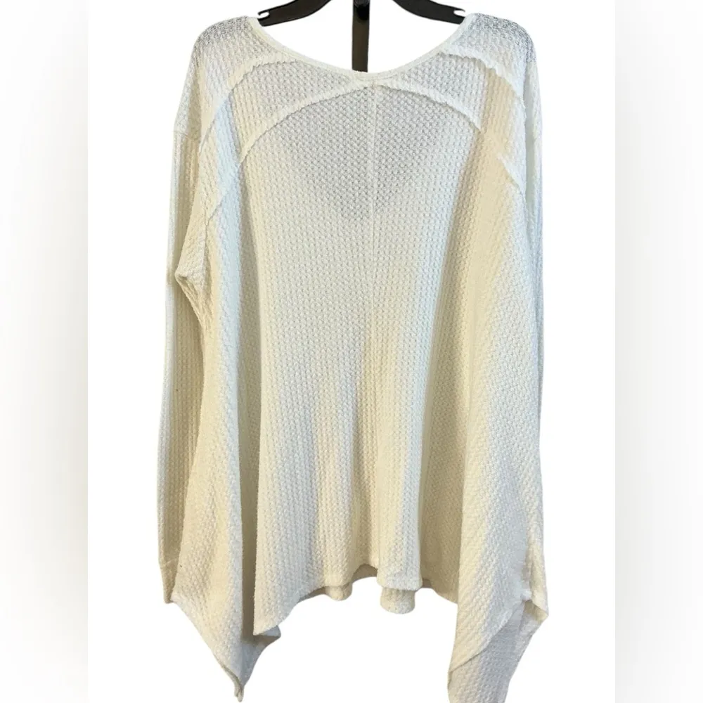 Andree by Unit  Cream Ribbed Long Sleeve Blouse - Image 2