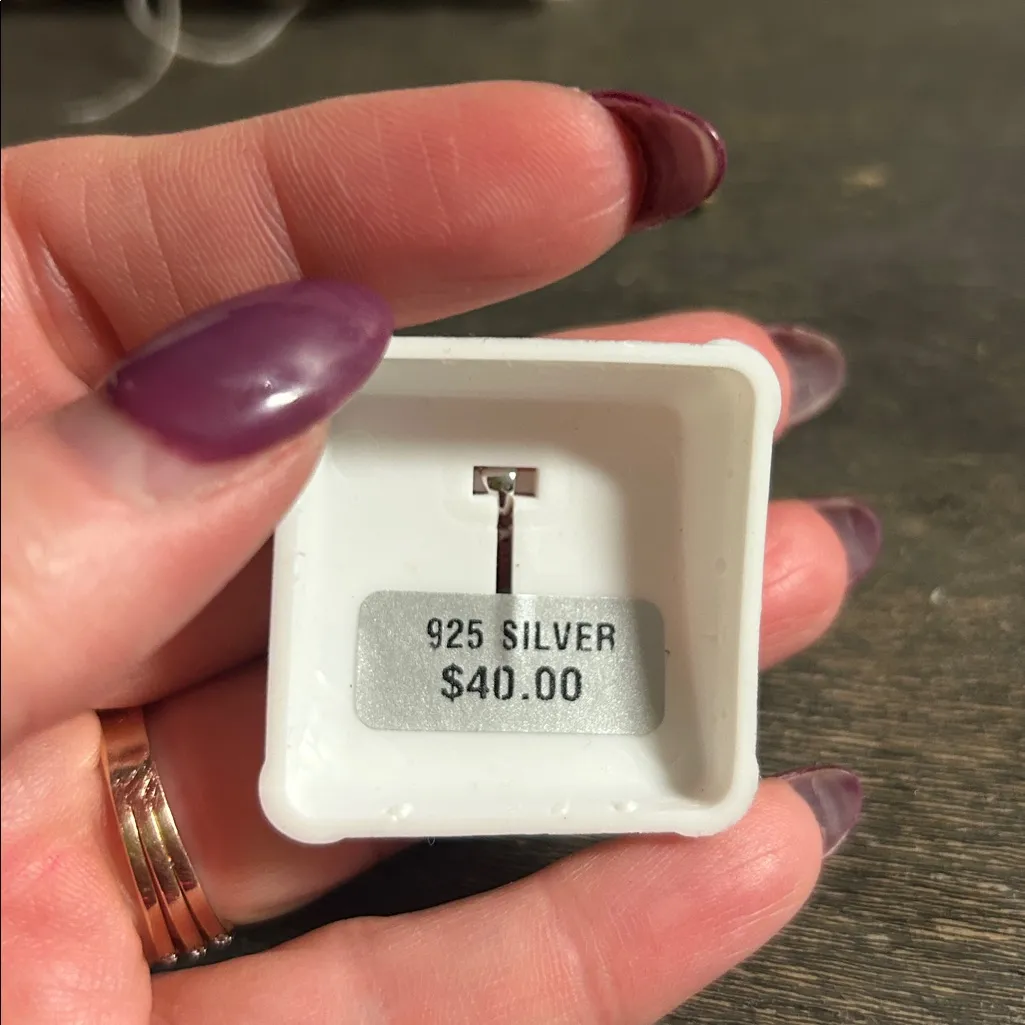 Silver Silver Hamsa Pendant with CZ accents - Image 2