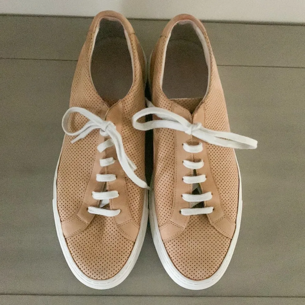 Common Projects Tan Perforated Achilles Low Sneakers Suede camel color 39 9 - Image 9
