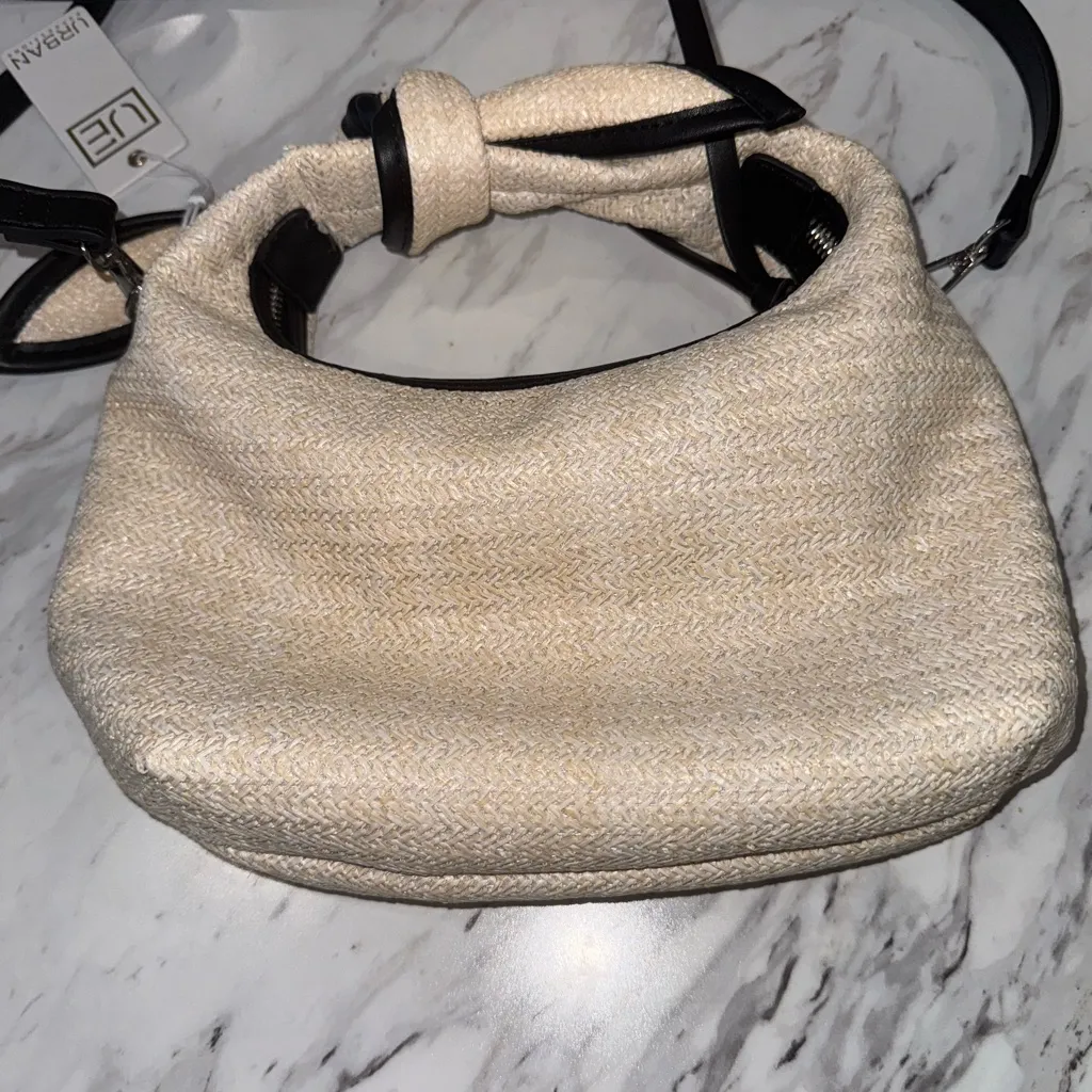 NWT Urban Expressions Beige and Black Crossbody Bag - Image 4