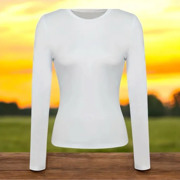 NWOT Women's Long Sleeve Athletic Crew Neck lightweight Shirt Great For Exercise White Size XL - Image 2