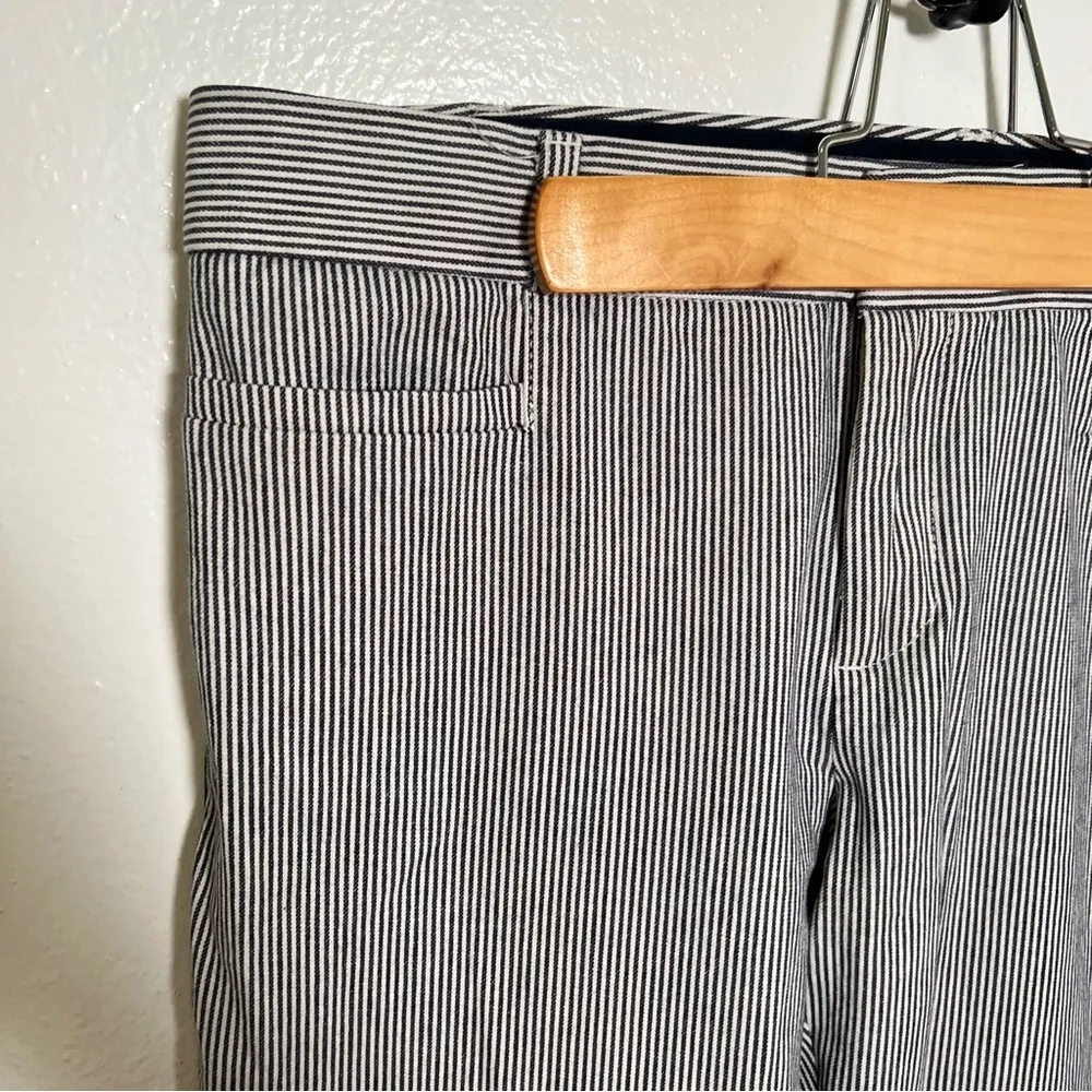 Banana Republic Sloan Pant White Pinstripes - Image 5