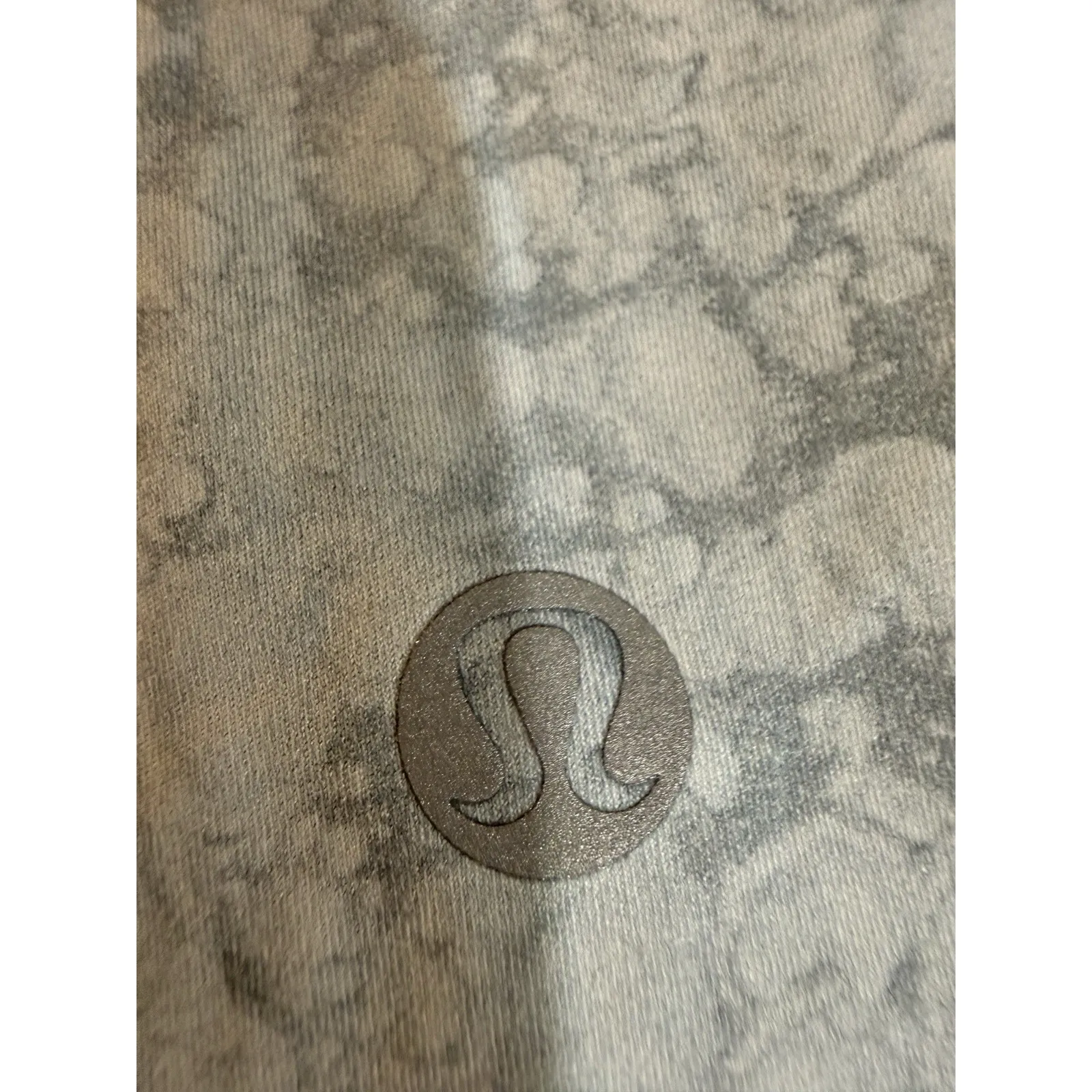 Lululemon Fast Free Short 10" City Grit White Blue Fog Women 14 Yoga Biker - Image 7