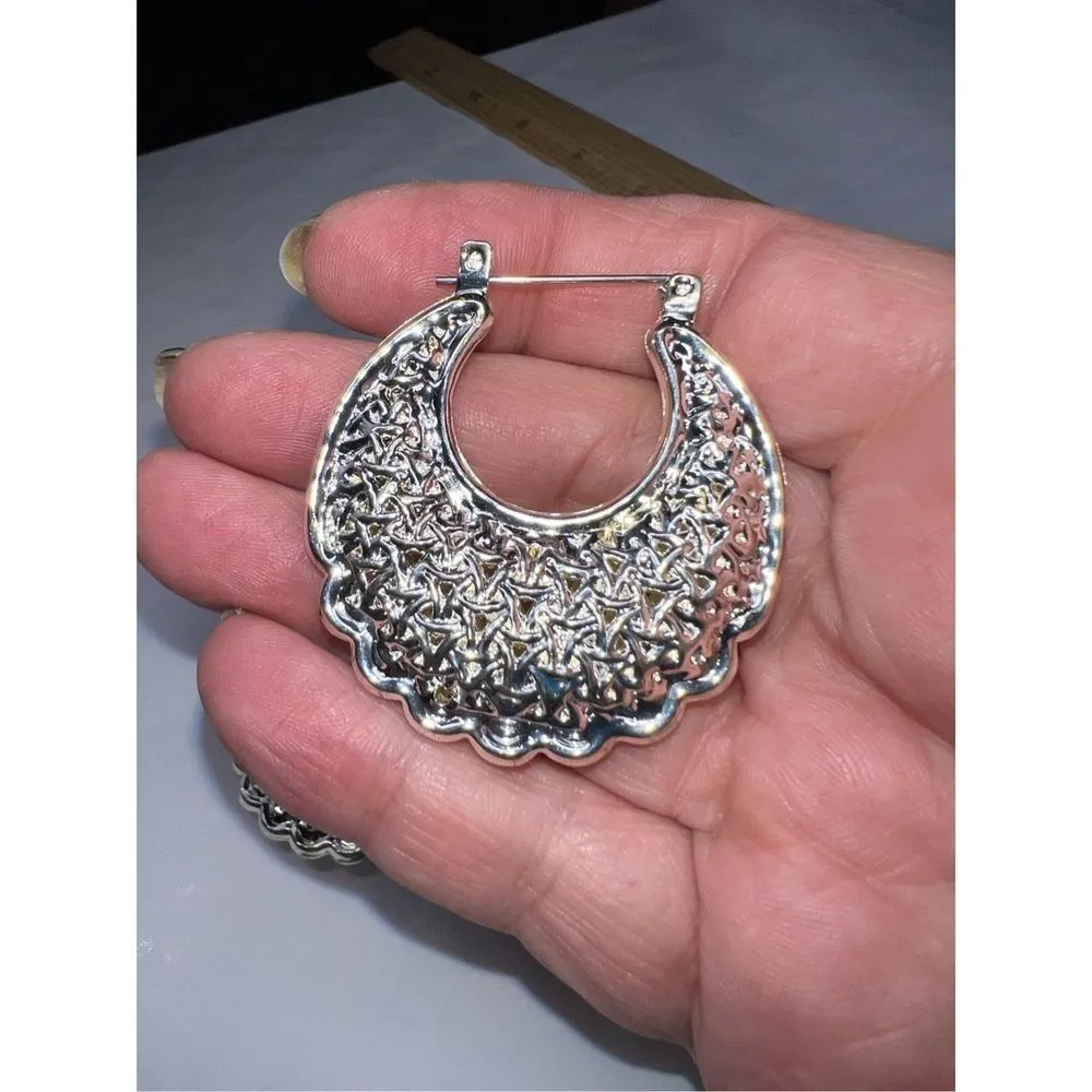 Boho Silver‎ Tone Filigree Basket Earrings Silver - Image 3