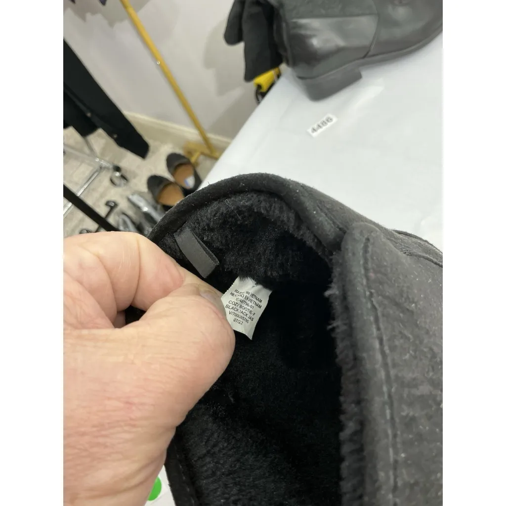 Womans Old Navy Pull On Ankle Boots 8 Black Lined Light Weight - Image 7