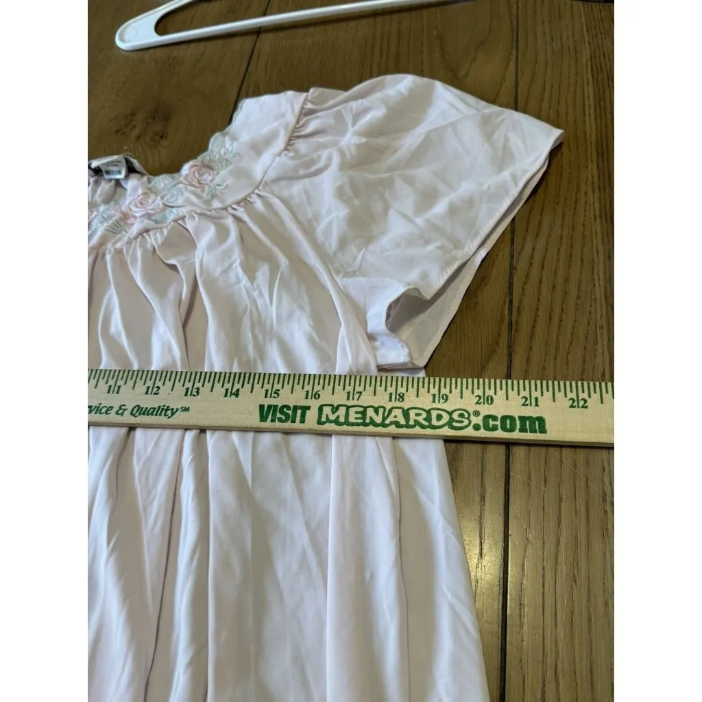 SHADOWLINE PINK NYLON NIGHTGOWN SIZE Medium Embroidered Floral Lightweight - Image 10