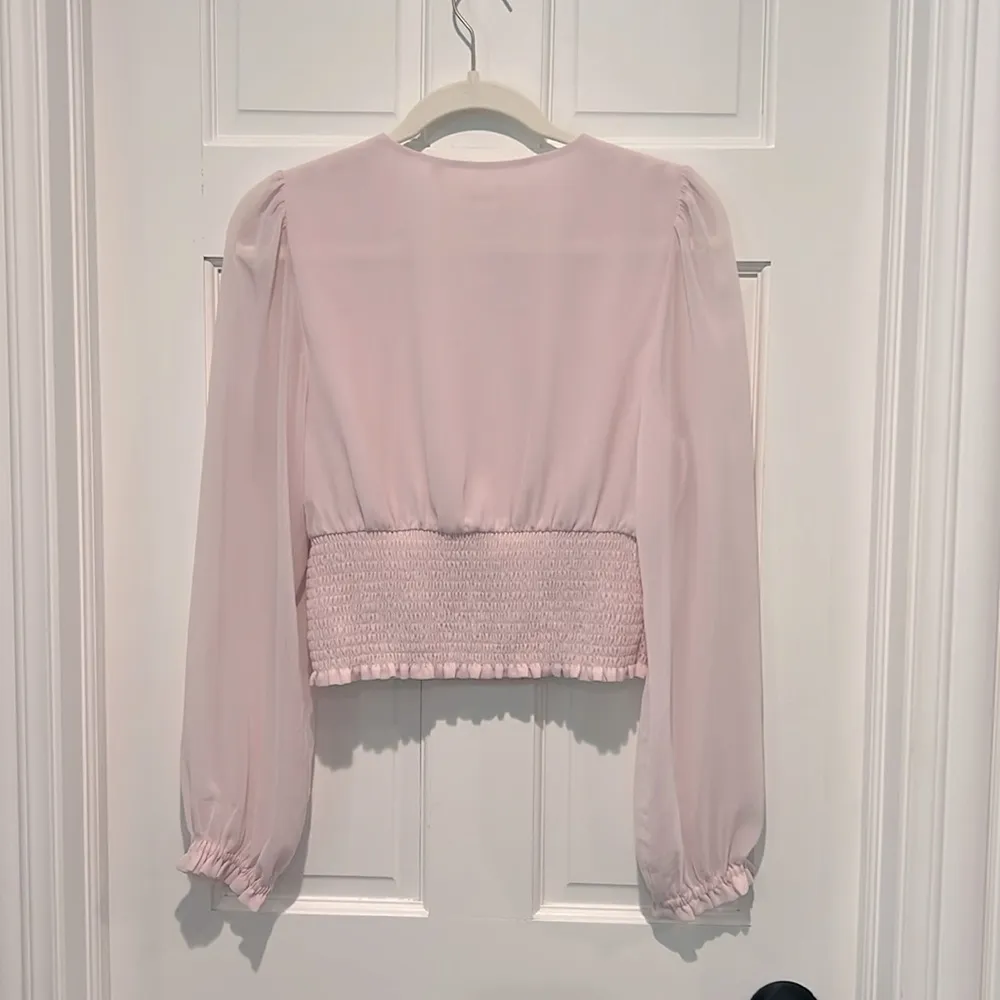 Wilfred Aritzia Wistful Blouse Talc Pink Medium Powder Pink Long Sheer Sleeves - Image 4