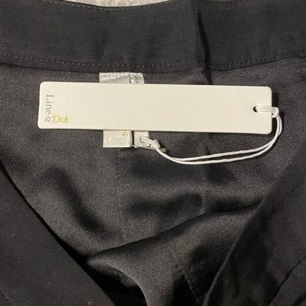 NWT Line & Dot Black Shorts - Image 6