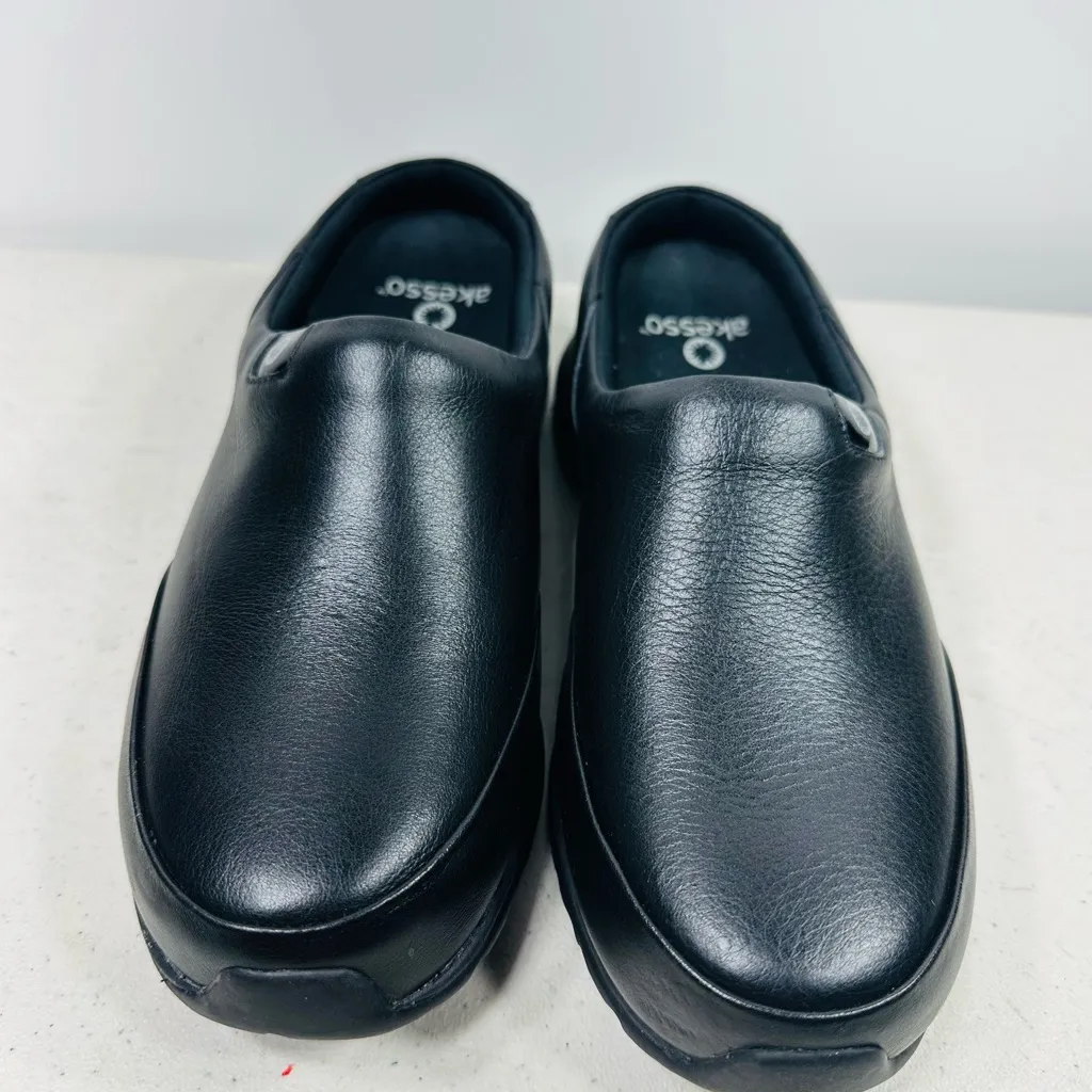 AKESSO nonslip black nursing shoes. W 6,5 Size 7.5 - Image 2