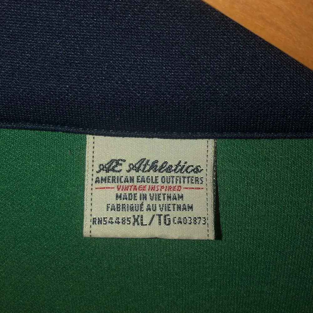 American Eagle athletic zippered jacket - Image 5