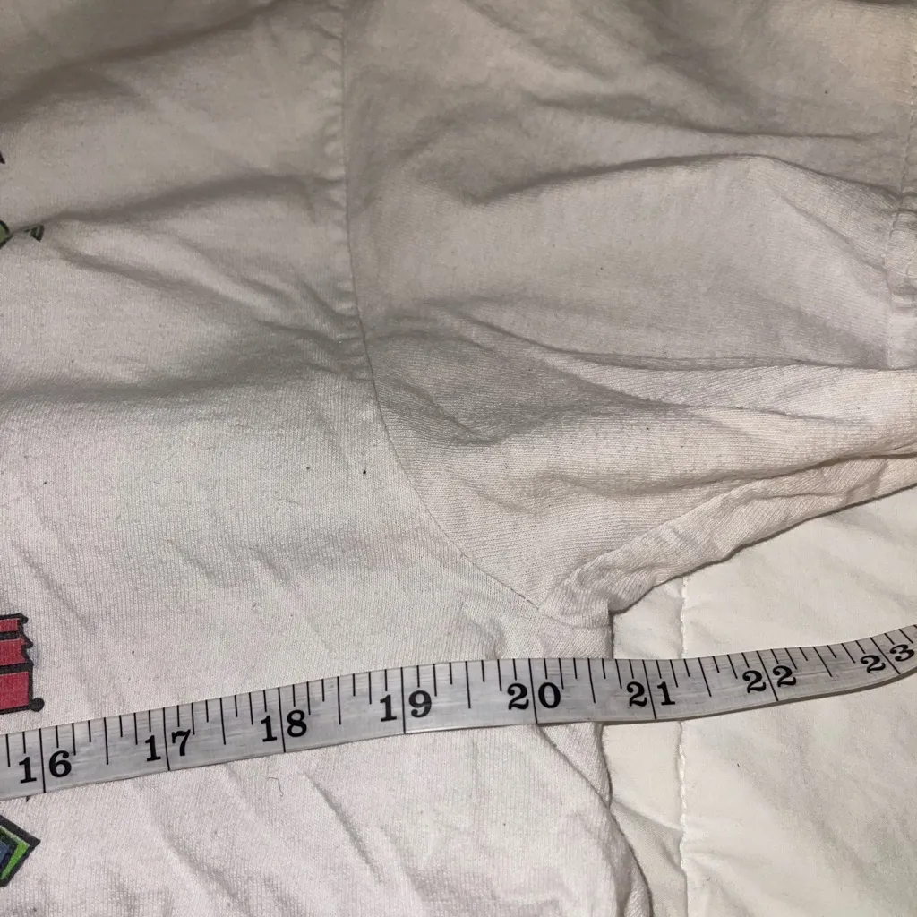 Walt Disney World White Logo T-Shirt Size Large - Image 5