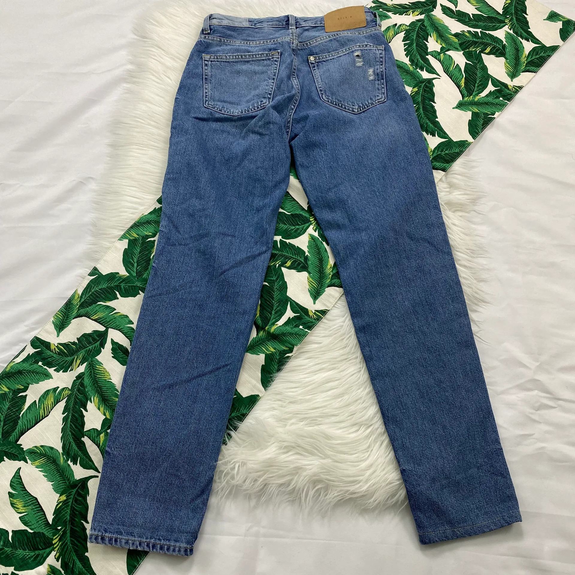 Distressed Boyfriend Jeans 183 - Image 2
