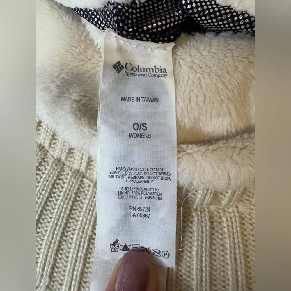 Columbia Women’s Gray‎ Cable Knit Button Ski Brim Hat Crochet Cap Beanie Winter - Image 7