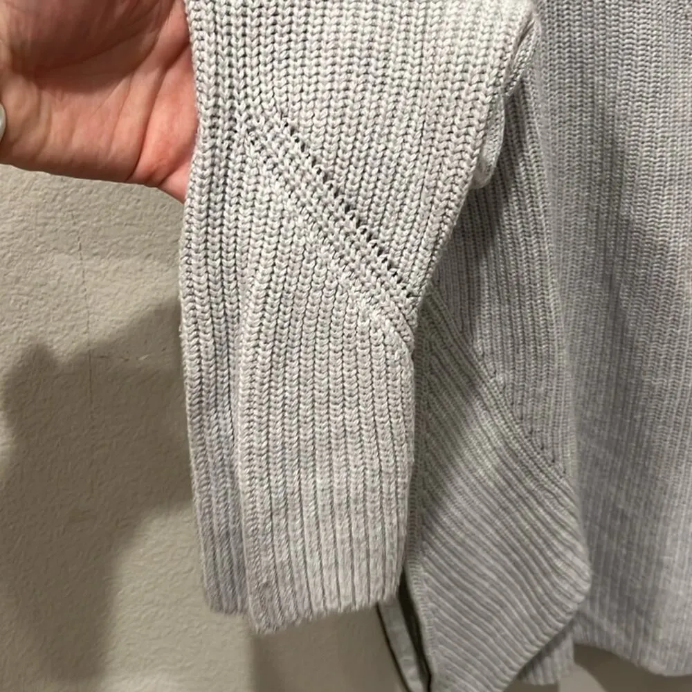 CAbi Deep V-neck Asymetrical Zipper Side Sweater | Size Medium - Image 6