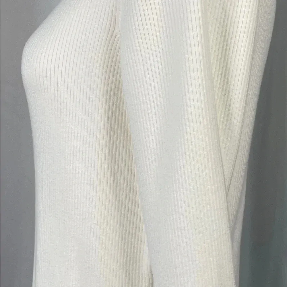 Worthington White and Blue Crew & Scoop Necks‎ Sweater bundle - Image 8