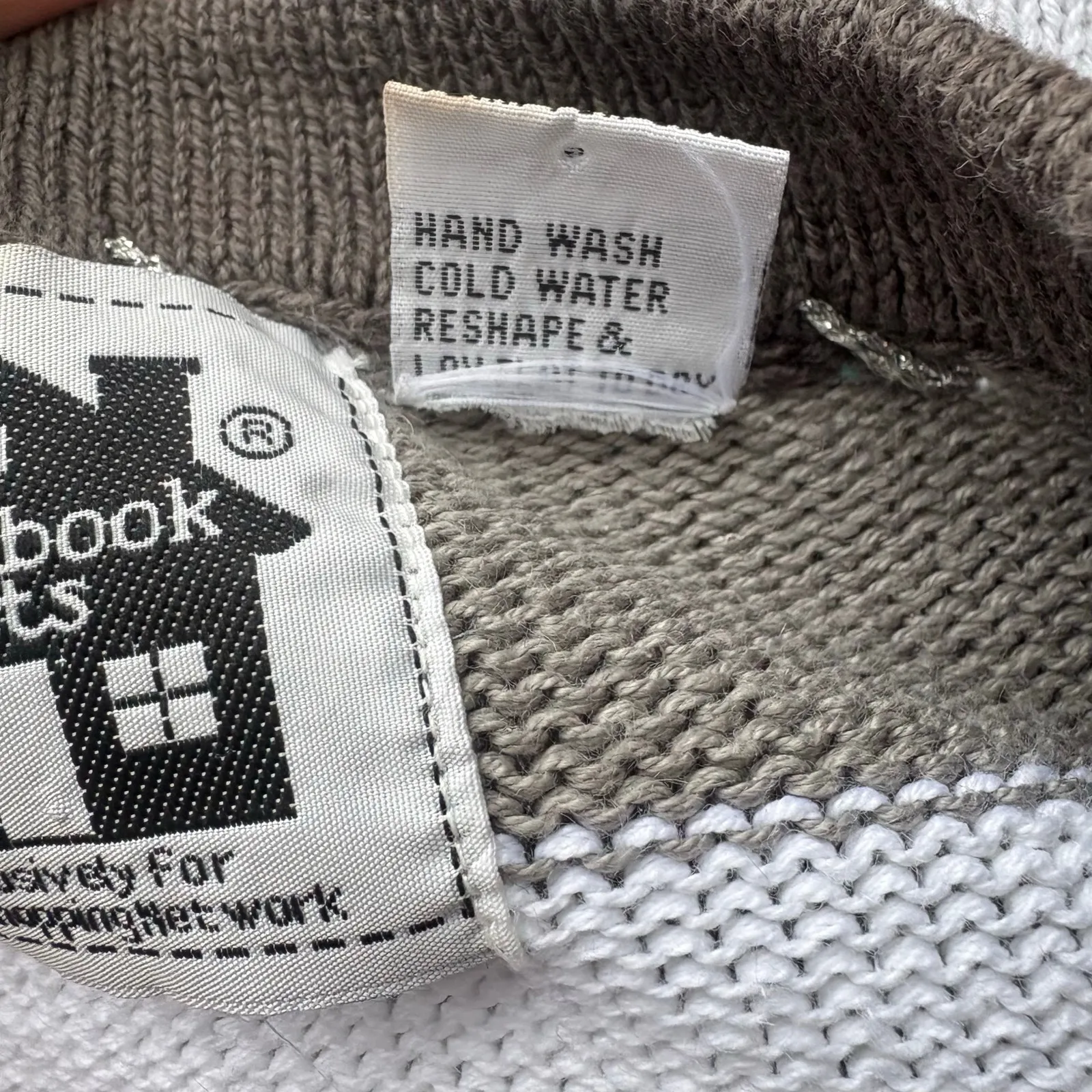 VTG Storybook Knits Cardigan Sweater Med White Ramie Floral Button Grandmacore - Image 10