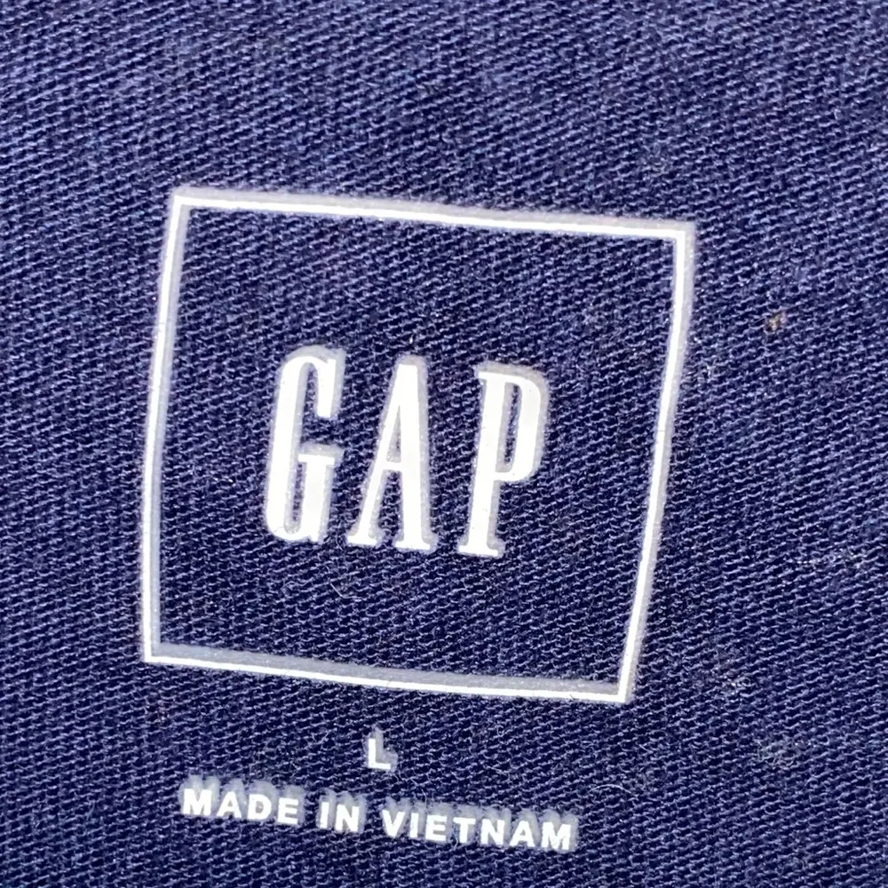 Gap Flag Arch Navy Tee Shirt - Image 3