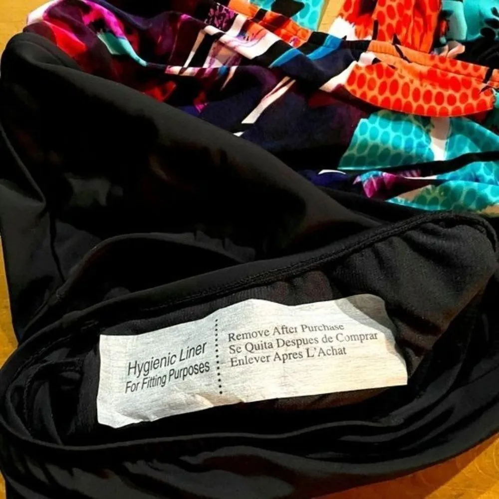 Aqua Green one piece swimsuit size small - Image 4