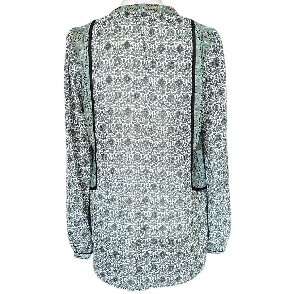 FOREVER 21 Floral Chiffon Blouse - Image 3