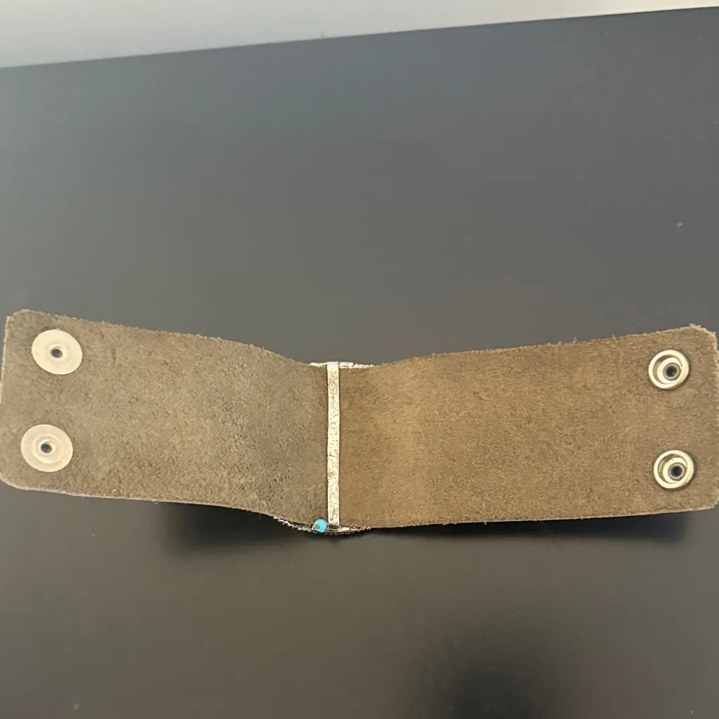 Vintage Brown Leather Bracelet with Silver Buckle - Image 2