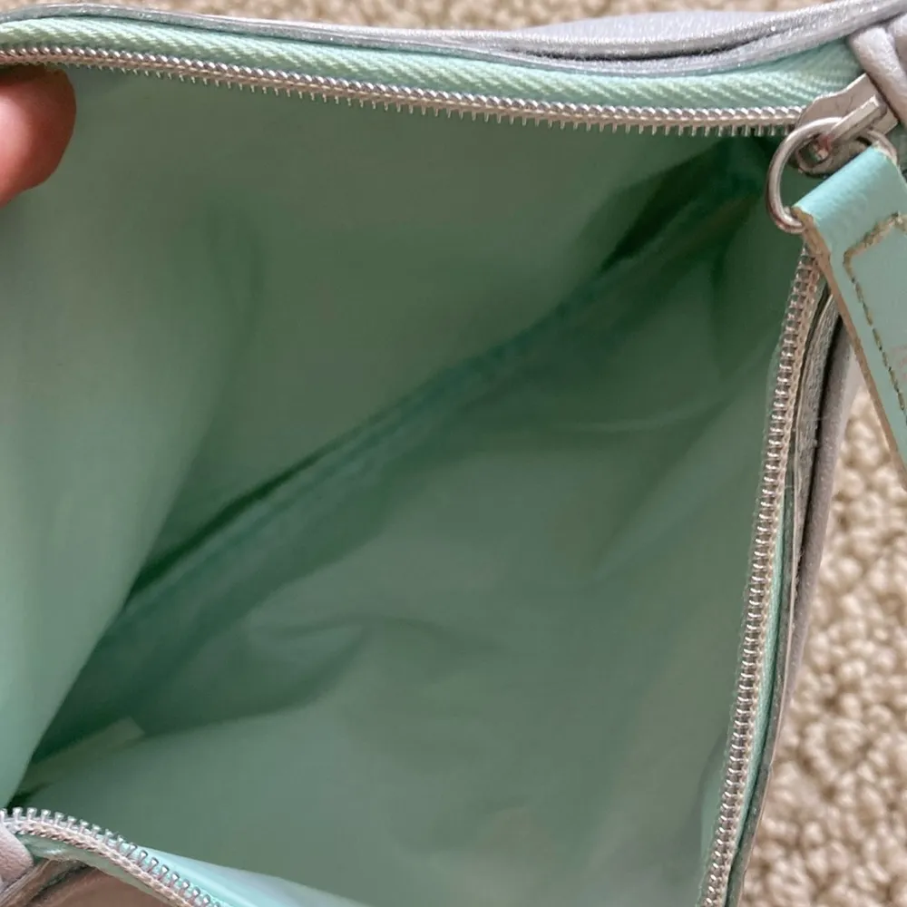 Ipsy  Cosmetic Case Silver Sparkle Metallic Bag Icing Blue 5” by 7.5” GUC - Image 7