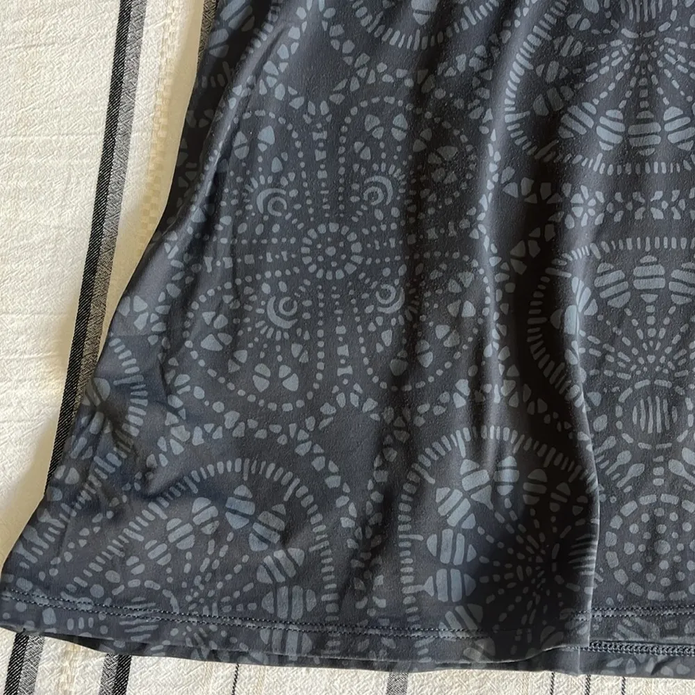 Patagonia • printed jersey athleisure skirt - Image 72
