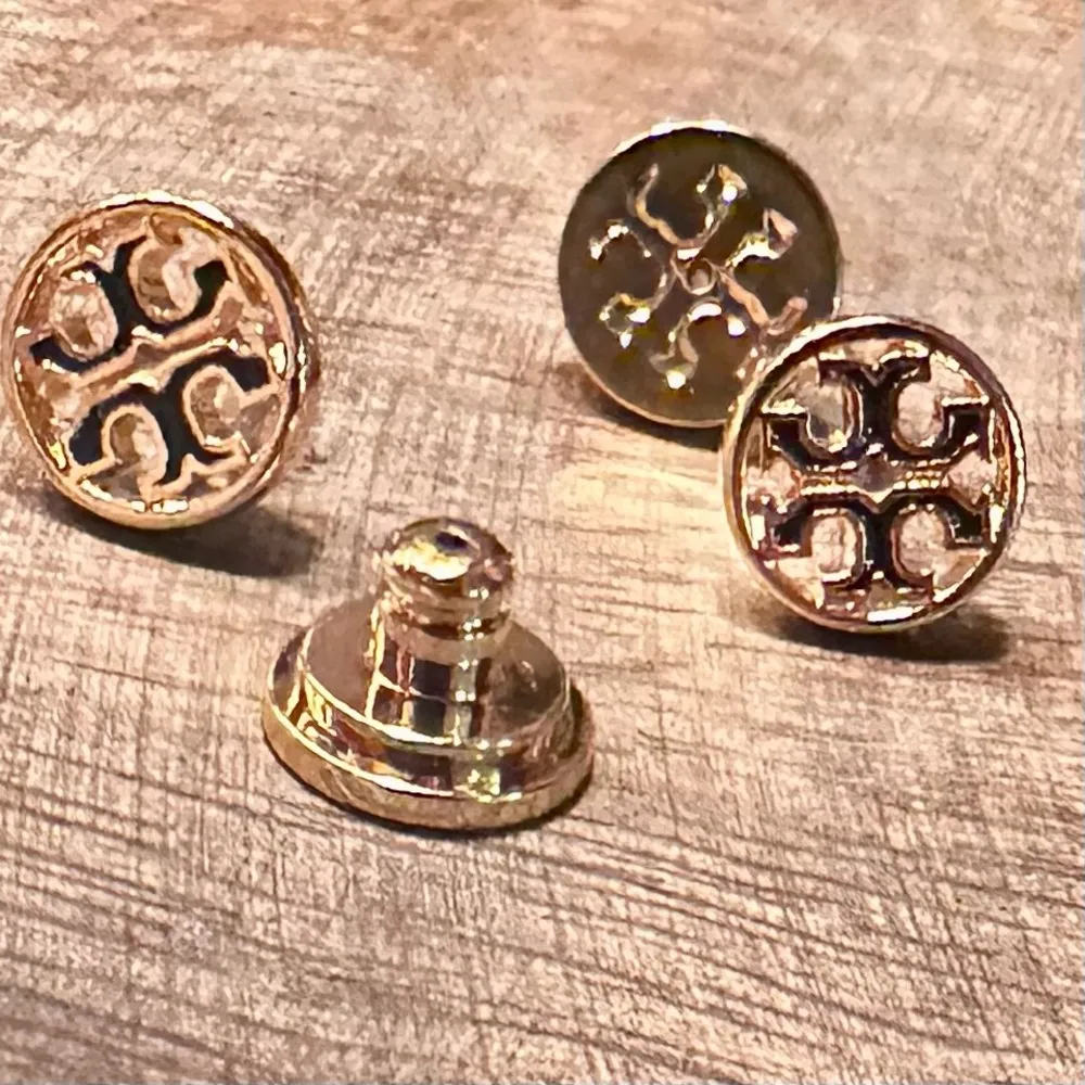 NWOT TORY BURCH Miller Silver with Black Logo Circle Stud Earrings - Image 7
