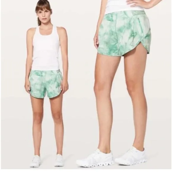 Lululemon Diamond Dye White Washed Marsh Tracker Short V 4", Sz 6 - Image 2