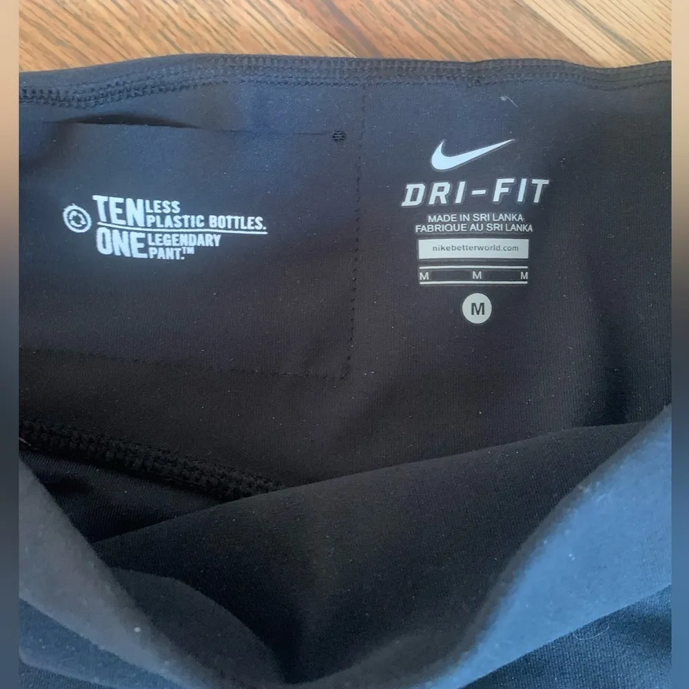 NWT Nike leggings - Image 4