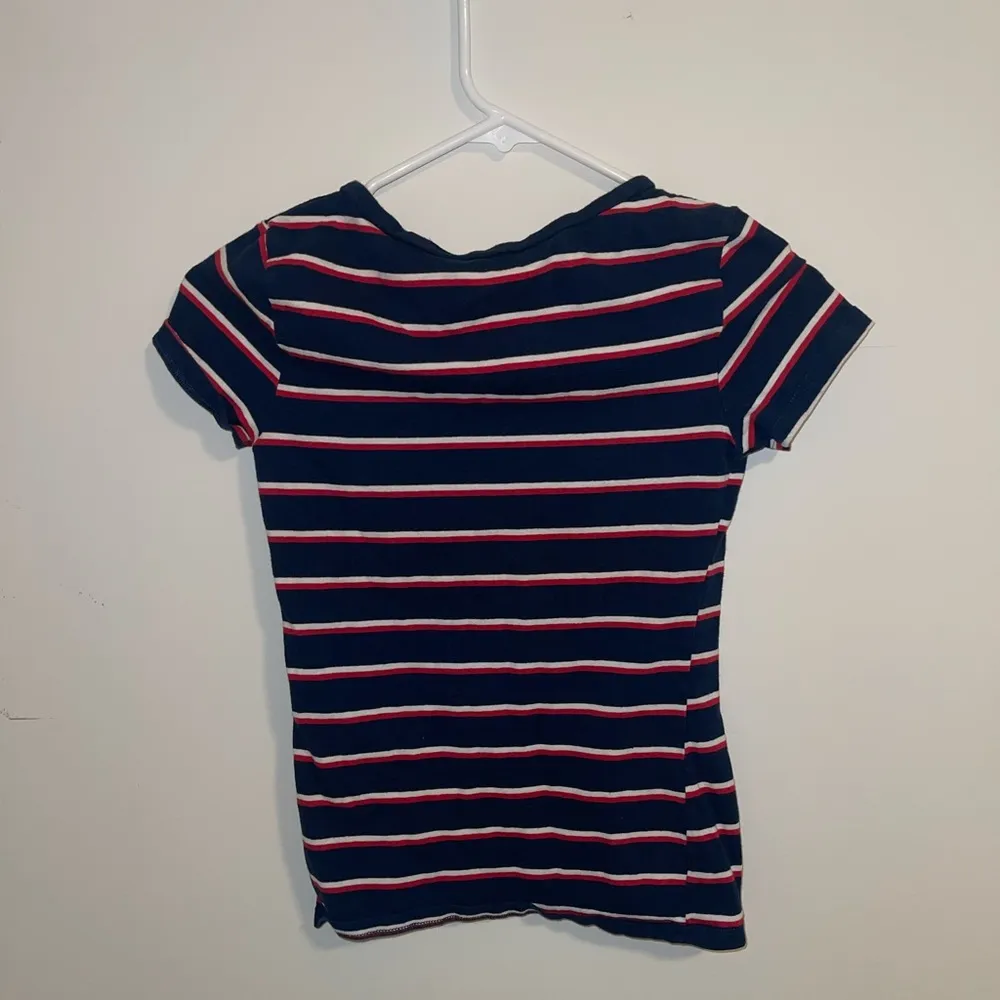 H&M T Shirt - Image 2