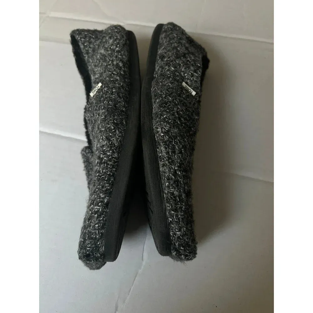 Women’s Faux Fur Comfort Slip On Flat Shoes Size 10 - Image 3