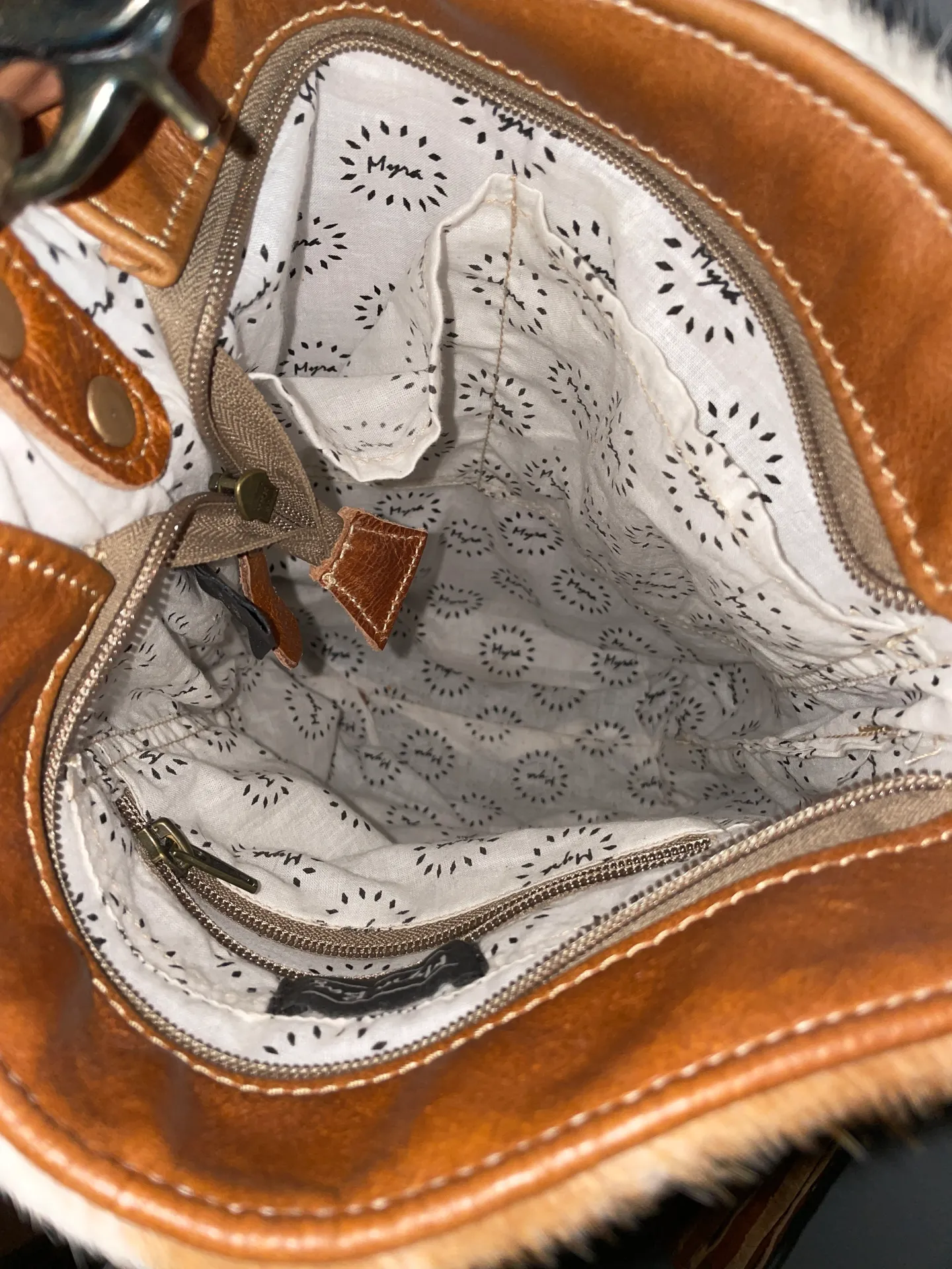 Myra Bags Cross Body Pocket Book - Image 3