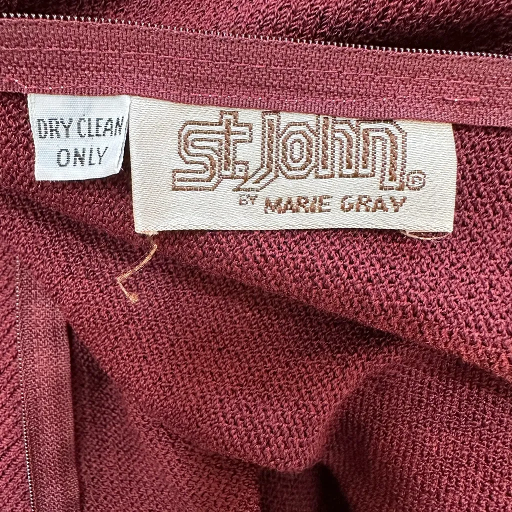 St. John Vintage Aubergine Sweater Dress - Image 5