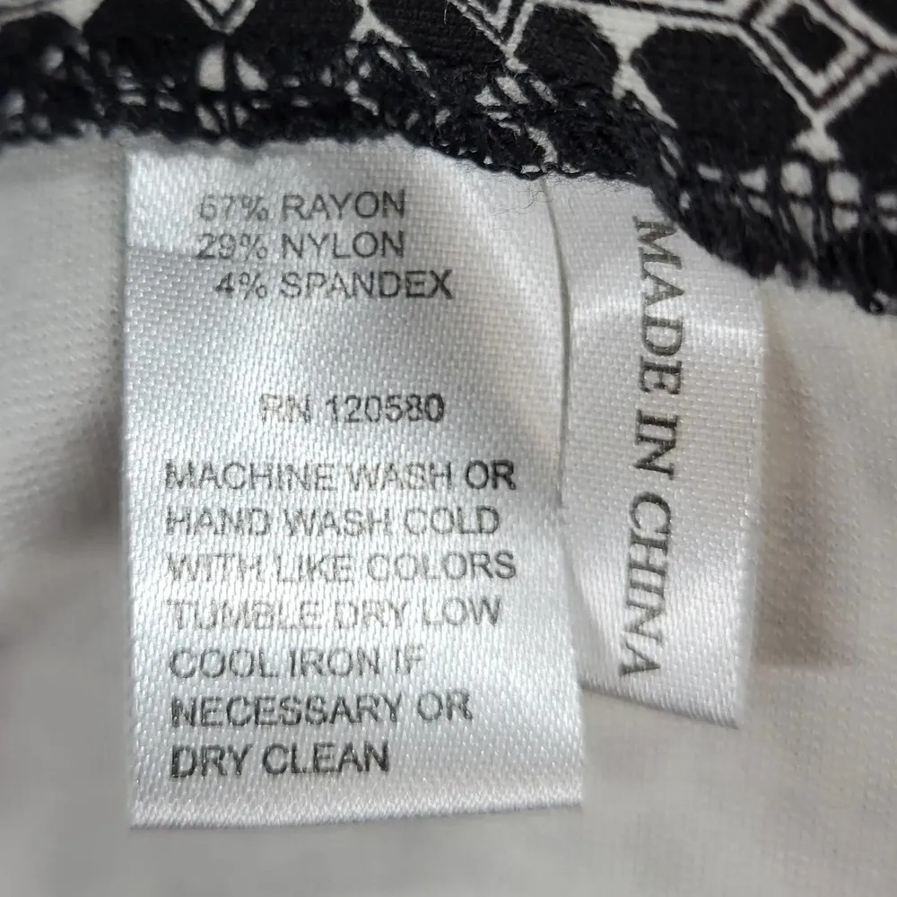 Amanda + Chelsea Womens Pant Sz 6 Black White Geometric Ponte Stretch Slim Ankle - Image 7