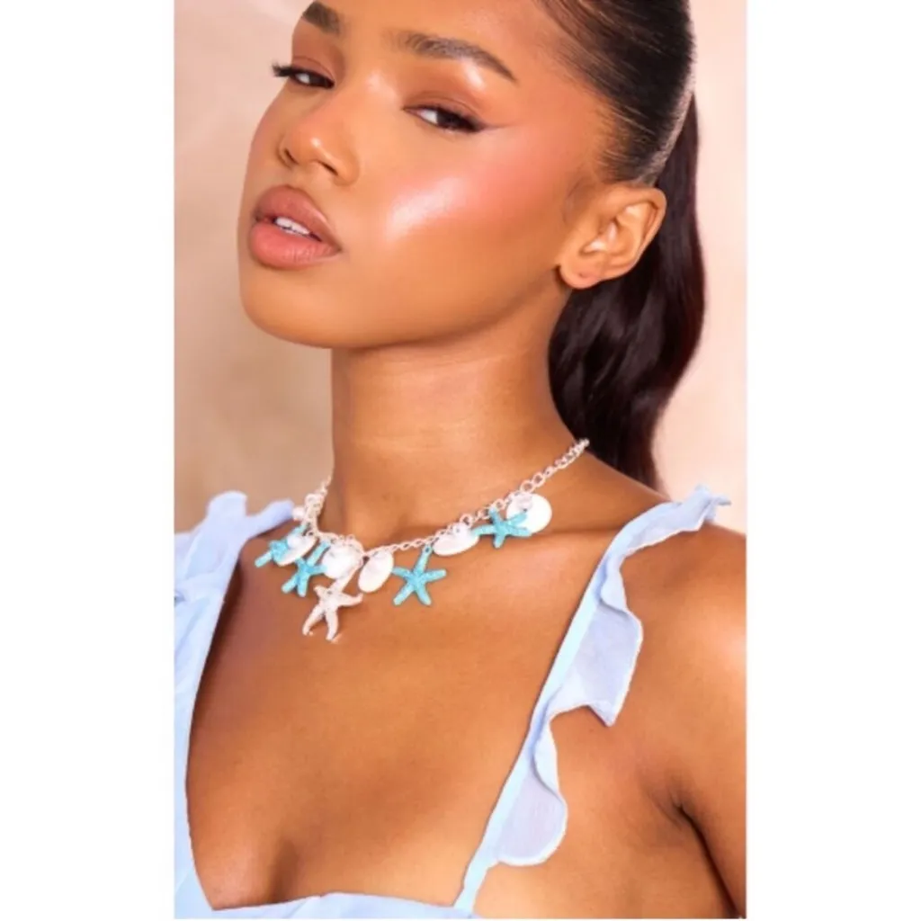 NWT Pretty Little Thing Starfish and Shell Blue and White Silver Charm Necklace - Image 2