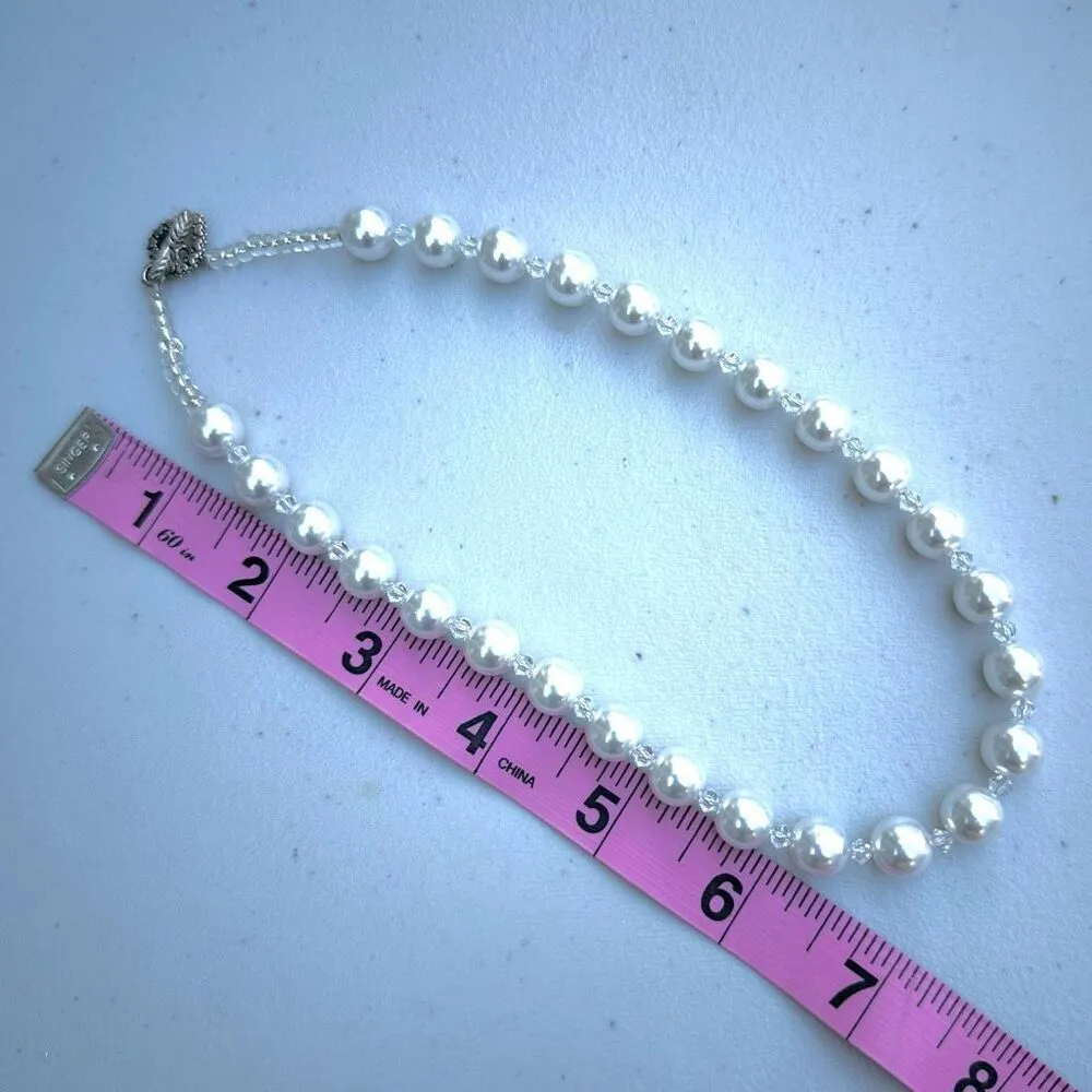 Faux pearl crystal choker necklace - Image 4