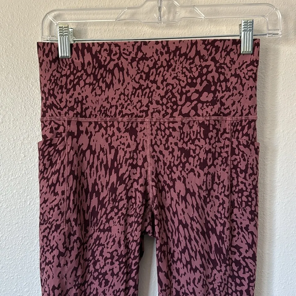 Athleta Salutation Stash Pocket II Printed 7/8 Tight Ocelot Spot Tawny Rose S - Image 4