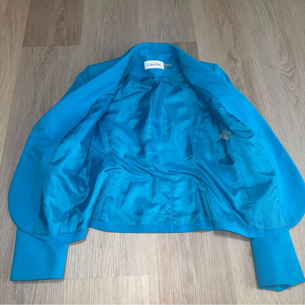 Calvin Klein Bright Blue Blazer Jacket - Size 4P - Image 4