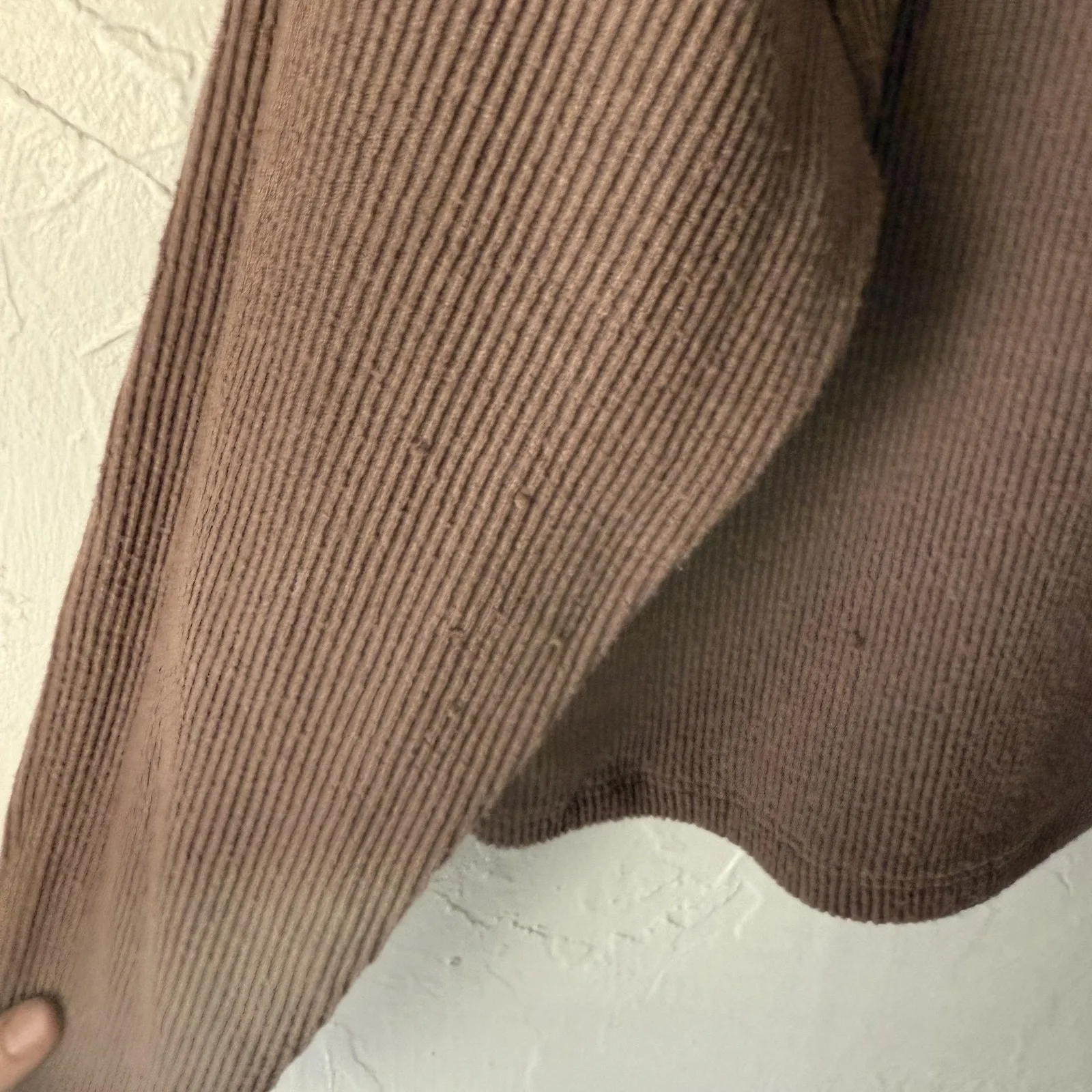 Gaze Sweater Y2k Small Brown Ribbed Knit Turtleneck Long Sleeve Cropped Top Brown - Image 9